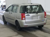 Toyota RAUM лот № 2718 оценка 4  с аукциона в Японии 1