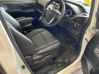 Toyota Esquire
