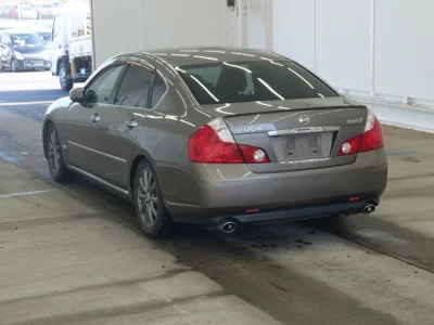Nissan Fuga