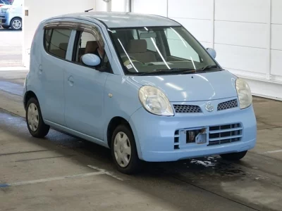 Nissan MOCO  с аукциона в Японии