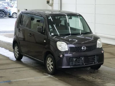 Nissan MOCO  с аукциона в Японии