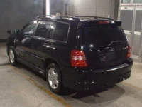 Toyota KLUGER лот № 8412 оценка 3  с аукциона в Японии 1