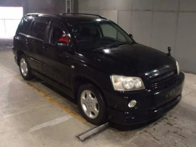 Toyota KLUGER  с аукциона в Японии
