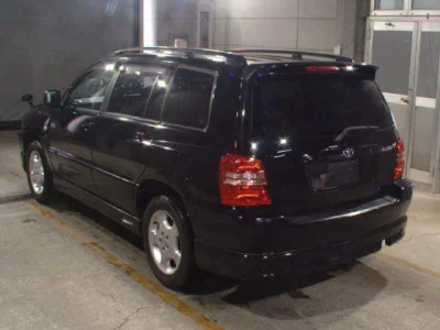 Toyota KLUGER  с аукциона в Японии