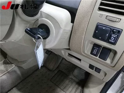 Nissan Lafesta