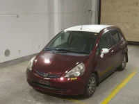 Honda FIT лот № 4023 оценка 3  с аукциона в Японии 3