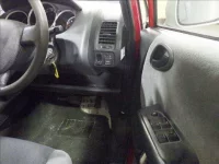 Honda FIT лот № 4023 оценка 3  с аукциона в Японии 6