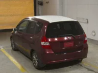 Honda FIT лот № 4023 оценка 3  с аукциона в Японии 1