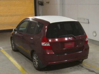Honda FIT  с аукциона в Японии