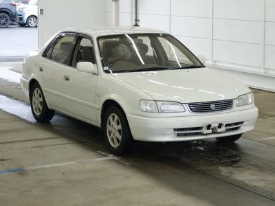Toyota COROLLA  с аукциона в Японии