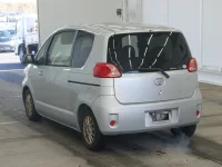 Toyota PORTE лот № 2868 оценка RA  с аукциона в Японии 1