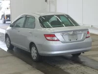 Honda FIT лот № 2600 оценка 3  с аукциона в Японии 1