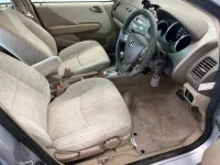 Honda FIT лот № 2600 оценка 3  с аукциона в Японии 3