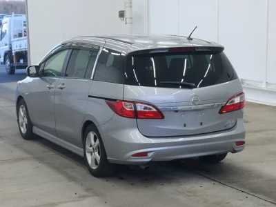 Nissan Lafesta