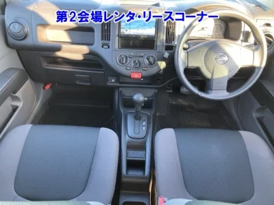 Nissan AD
