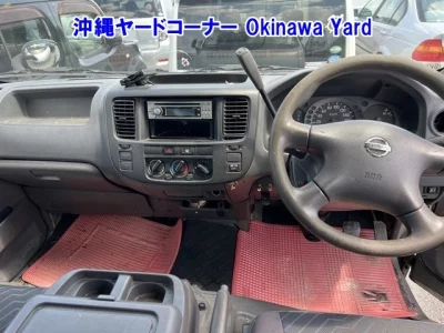 Nissan Caravan