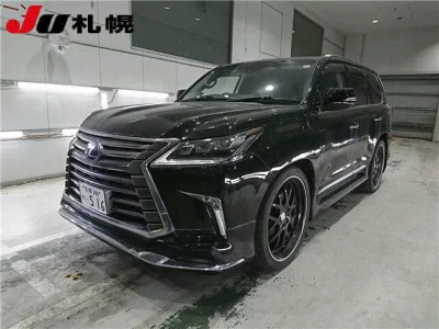 Lexus LX