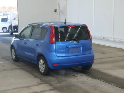 Nissan NOTE  с аукциона в Японии