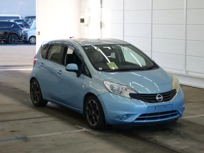 Nissan NOTE  с аукциона в Японии