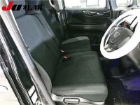 Honda N BOX лот № 295 оценка R  с аукциона в Японии 4