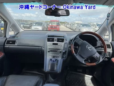 Lexus HS  с аукциона в Японии