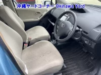 Toyota VITZ лот № 43328 оценка 3  с аукциона в Японии 6