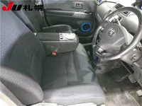 Toyota BB лот № 280 оценка 3  с аукциона в Японии 4