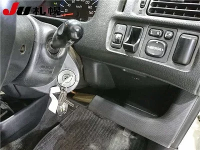 Toyota PROBOX  с аукциона в Японии