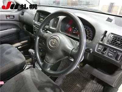 Toyota PROBOX  с аукциона в Японии