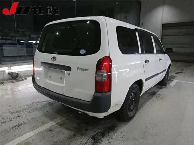 Toyota PROBOX  с аукциона в Японии