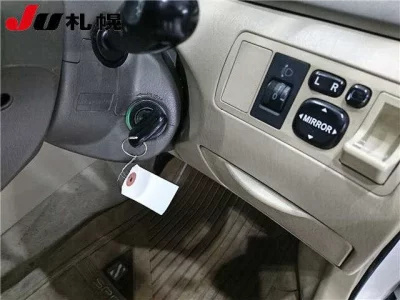 Toyota COROLLA  с аукциона в Японии