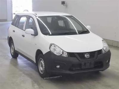 Nissan AD