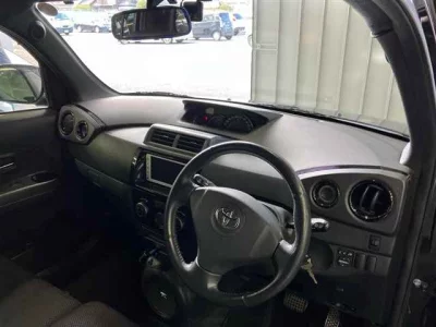 Toyota bB