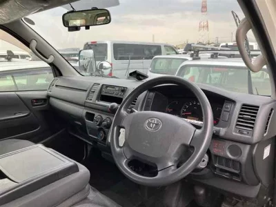 Toyota RegiusAce
