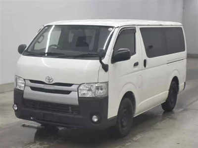 Toyota RegiusAce