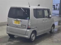 Honda N BOX лот № 20128 оценка 3.5  с аукциона в Японии 4