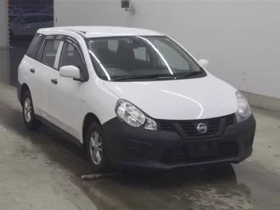 Nissan AD