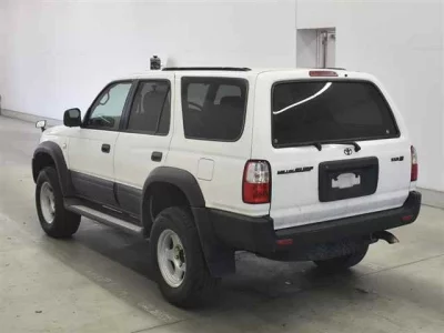 Toyota HILUX SURF