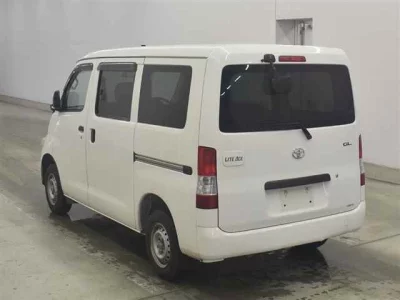 Toyota LiteAce Van