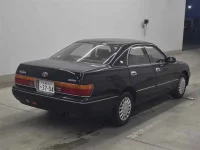 Toyota CROWN лот № 70355 оценка 4  с аукциона в Японии 4