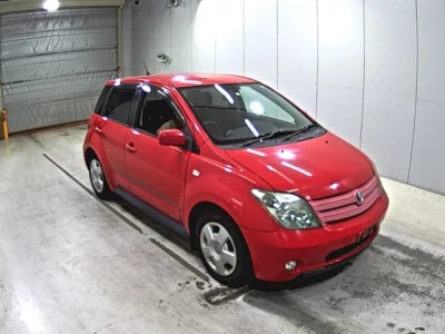 Toyota IST