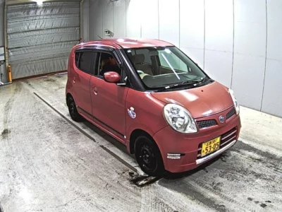 Nissan MOCO  с аукциона в Японии