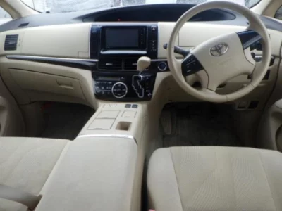 Toyota ESTIMA HYBRID