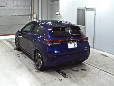 Nissan Aura