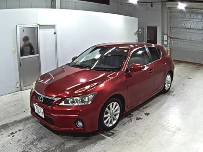 Lexus CT  с аукциона в Японии