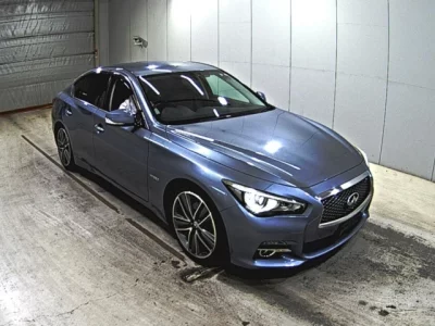 Nissan SKYLINE  с аукциона в Японии