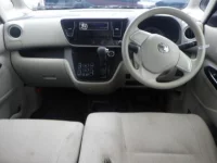 Nissan DAYZ ROOX лот № 9302 оценка 3.5  с аукциона в Японии 2