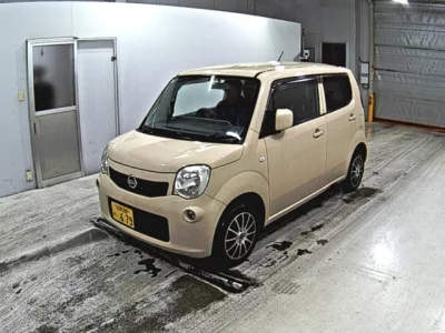 Nissan MOCO  с аукциона в Японии