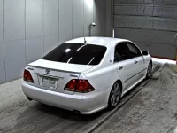 Toyota CROWN лот № 2239 оценка 3.5  с аукциона в Японии 4