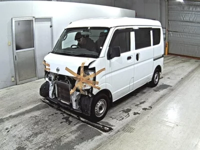 Nissan CLIPPER VAN